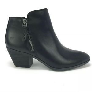 Frye Judith Side Zip Booties w/ BOX